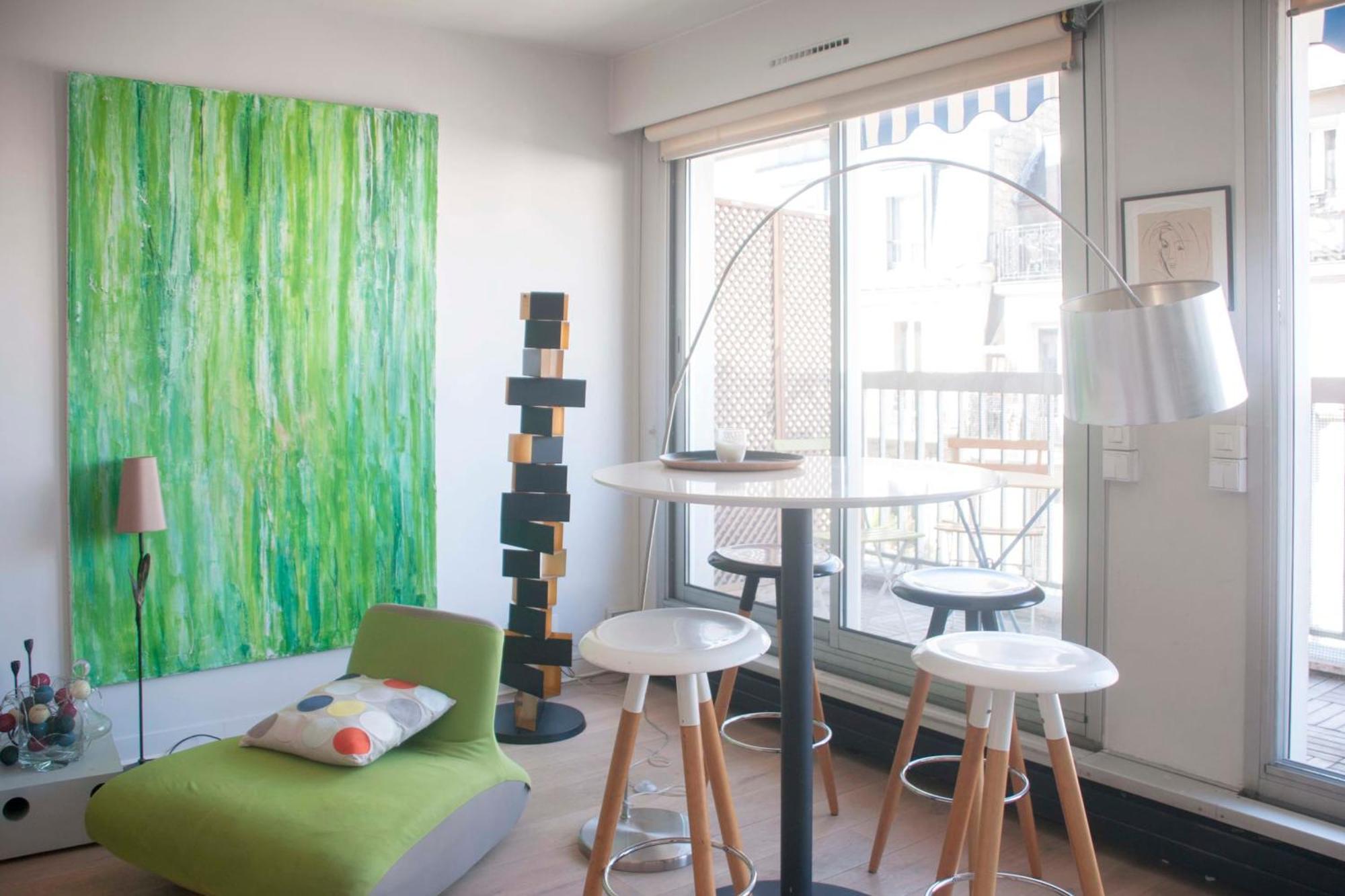 Cosy Apartment With Balcony In The Heart Of Paris Exterior photo